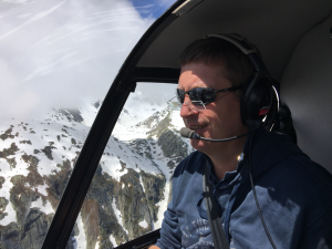 Tim Gilbert mountain flying R22